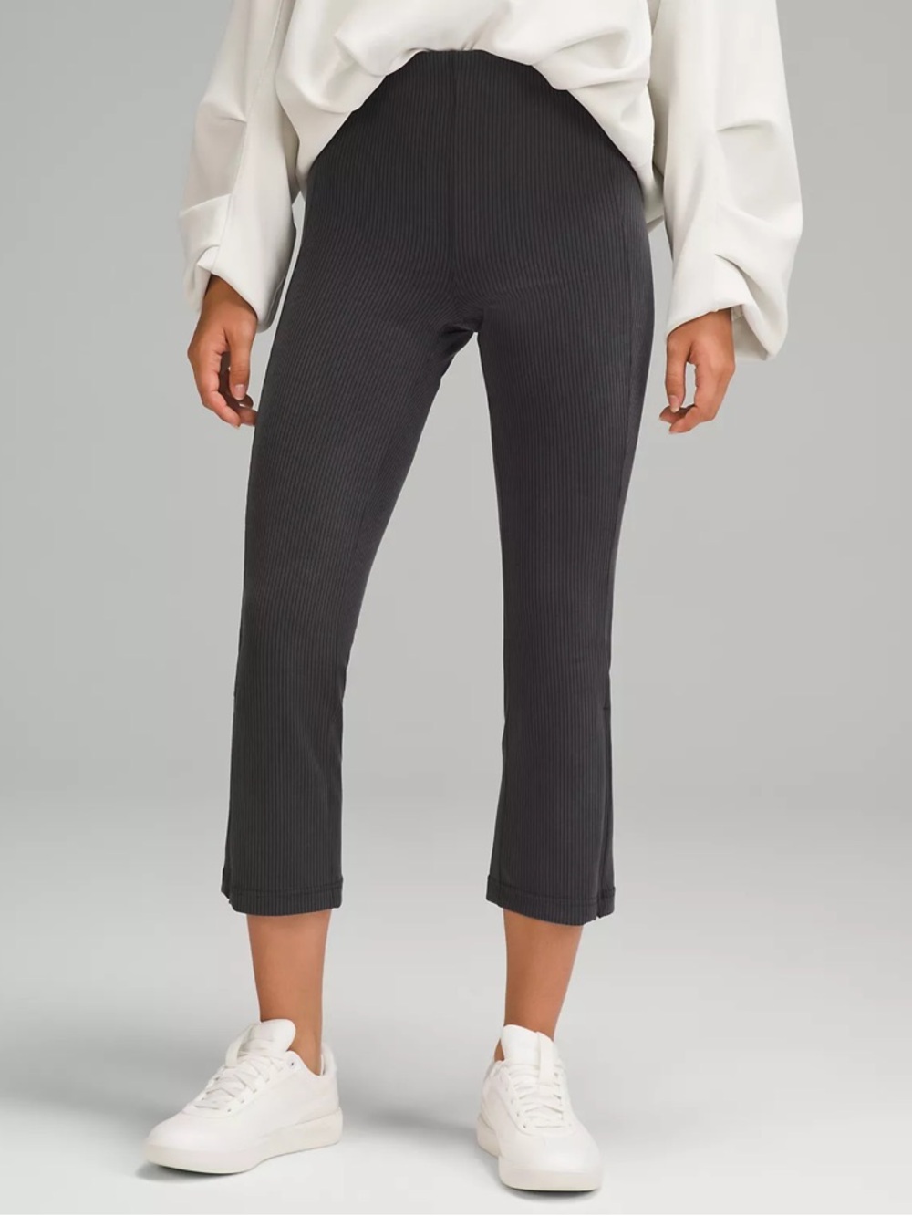 Lululemon ribbed softstreme cropped pant